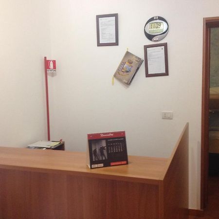 Roma Termini Inn ภายนอก รูปภาพ