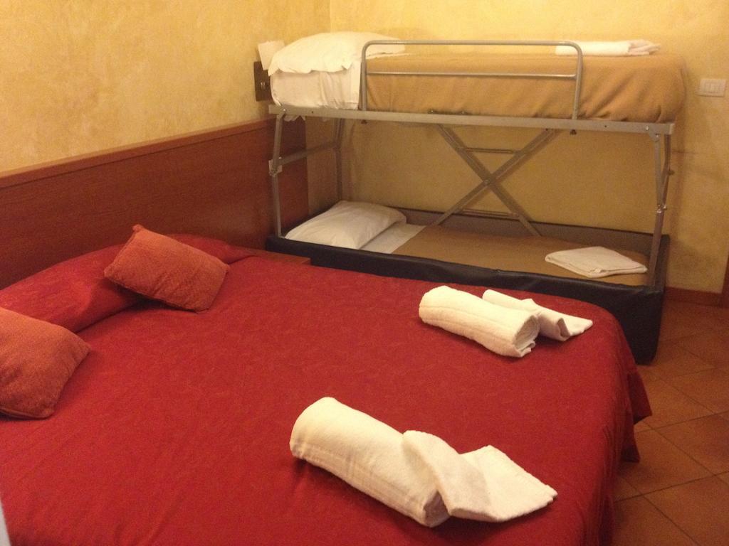 Roma Termini Inn ห้อง รูปภาพ