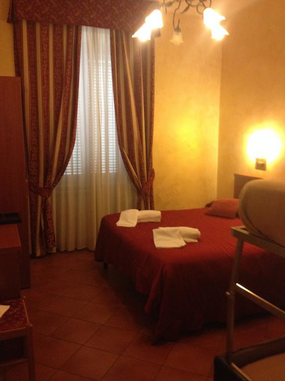 Roma Termini Inn ภายนอก รูปภาพ