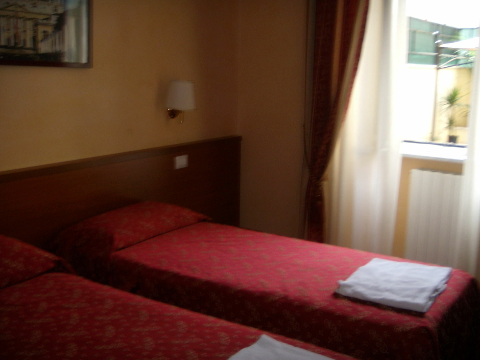 Roma Termini Inn ภายนอก รูปภาพ