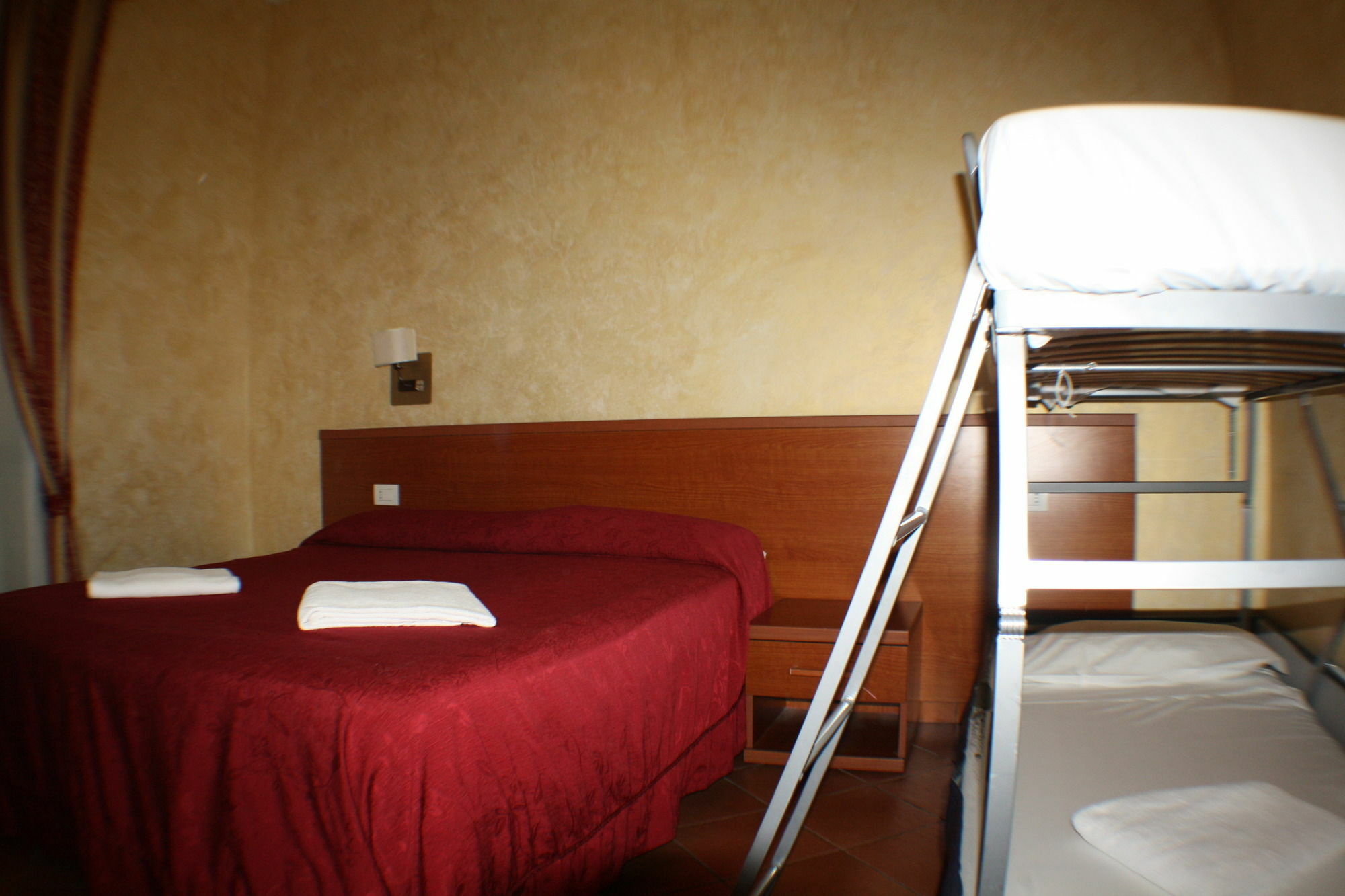 Roma Termini Inn ภายนอก รูปภาพ