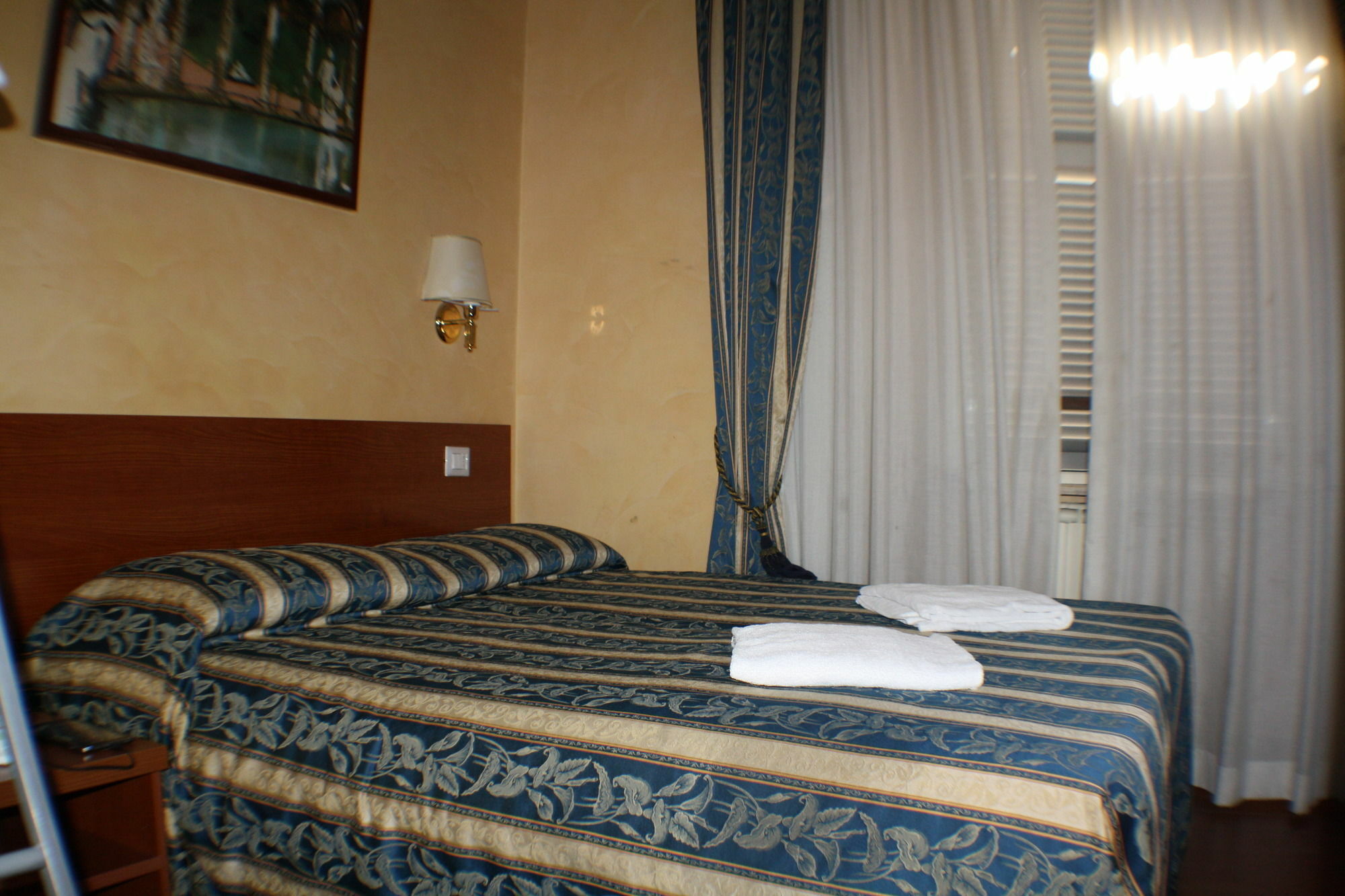 Roma Termini Inn ภายนอก รูปภาพ